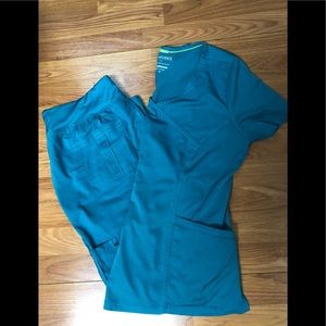 Healing hands scrub set